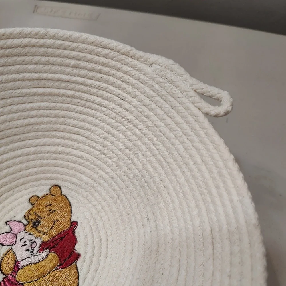 Disney Winnie‎ The Pooh Bear Rope Storage Toy Gift Basket Container Needlepoint